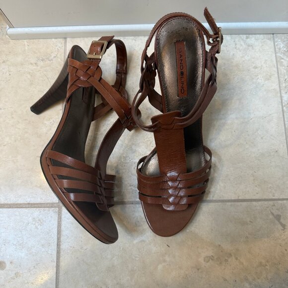 Bandolino T Strap 4" Heeled Leather Sandals, Size 9.5M, only worn 1-2 times! - Picture 1 of 8